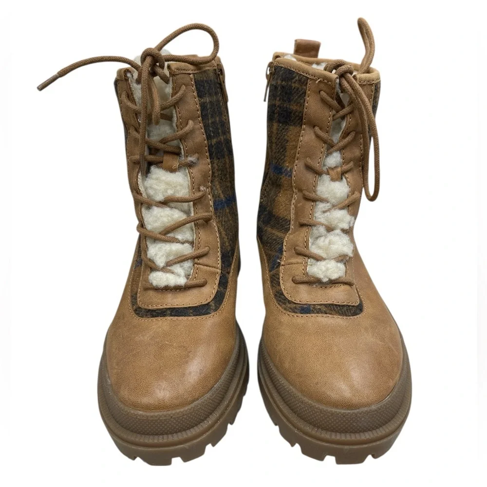 Lucky Brand Tan and Plaid Lace-Up Boots